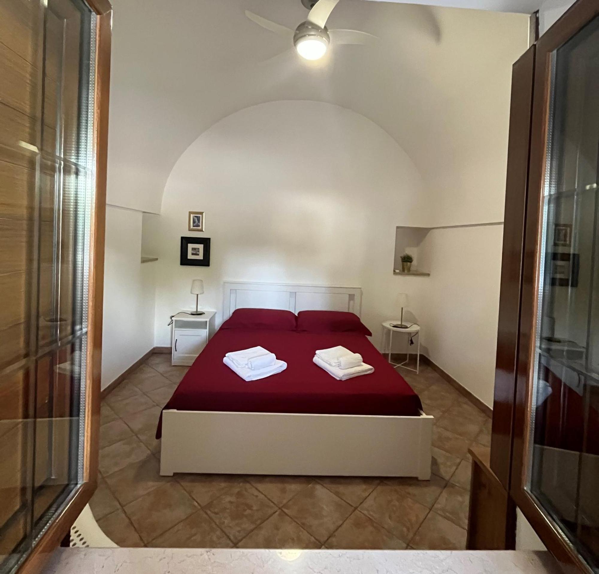 Gorgo Rinaldi - Locazioni Brevi Guest House Monopoli Bagian luar foto