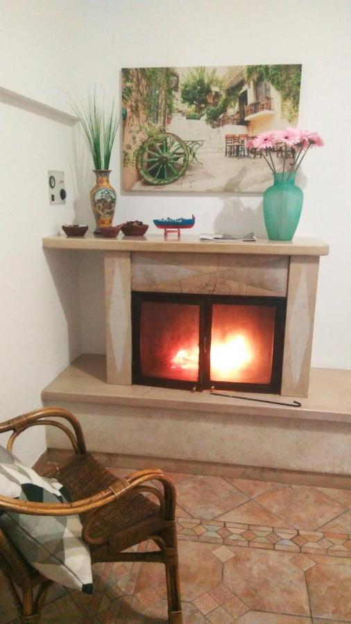 Gorgo Rinaldi - Locazioni Brevi Guest House Monopoli Bagian luar foto